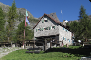 Alpe Devero, al Rifugio Castiglioni il reading musicale "Via Cassin"